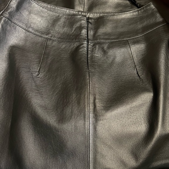 Chadwick’s full length Black Leather Skirt - Picture 6 of 6